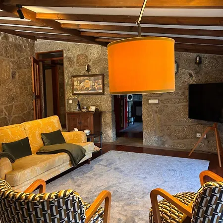 Casa Leiras *