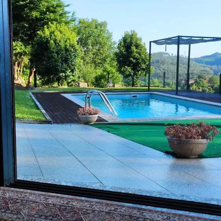 Casa Leiras * Vieira do Minho