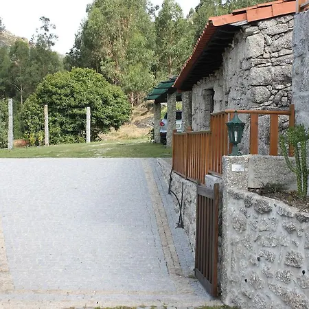 Casa Leiras
